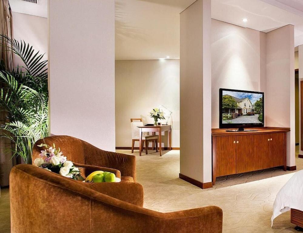 Nanjing Expo Center Hotel Extérieur photo